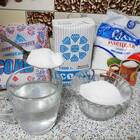 Зачем хранят соль в банке: практическое применение